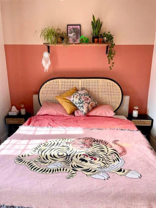 3 Bedroom Spacious Seaside Apartment With Estuary Views Southend-on-Sea Buitenkant foto